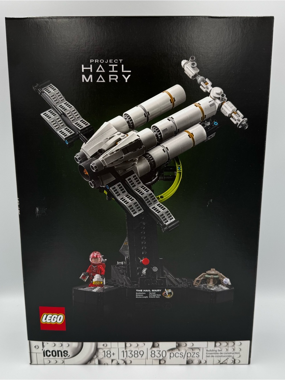 Lego Project Hail Mary Spacecraft Model - White, Black, Green, Red